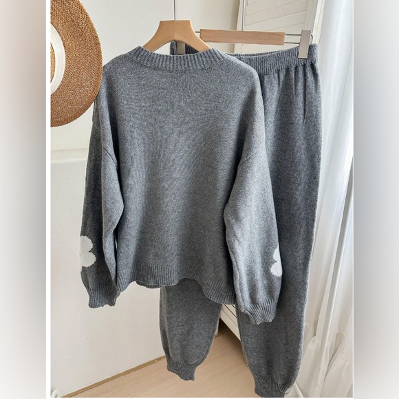 Floral Pattern Knit Sweater Top And Pants Set Gray - Picture 2 of 8